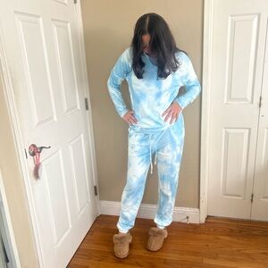 NWOT Soft & Comfy Loungewear - Size M